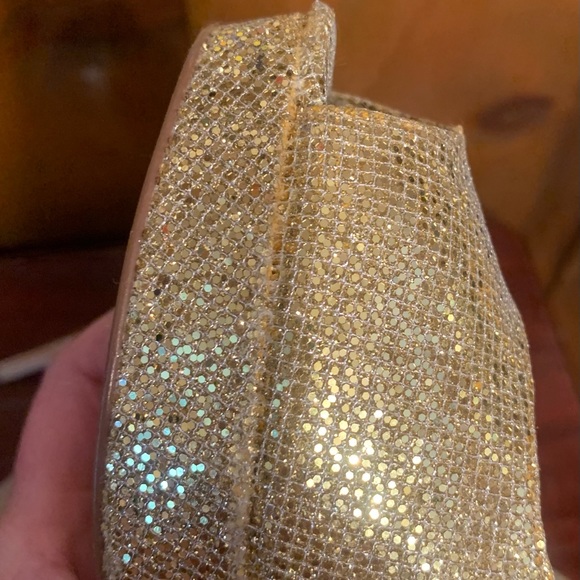 Kept in original box, classy, Michael Kors beautiful high heels. GREAT condition - Picture 12 of 14